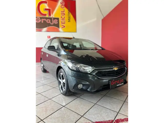 Carro Chevrolet Onix 2018 1.4 LTZ SPE/4 (Aut)