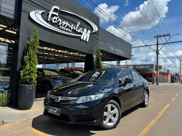 Carro Honda Civic 2012 New  LXS 1.8 16V i-VTEC (Flex)