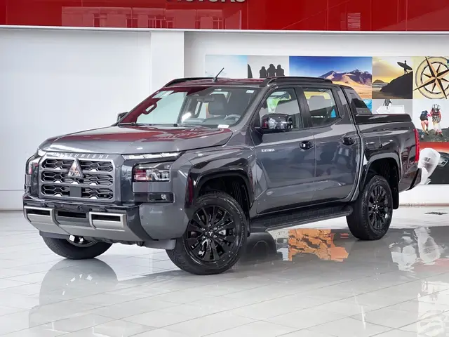 Carro Mitsubishi Triton 2026 Katana