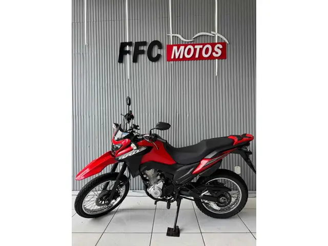 Moto Honda NXR 160 2025 Bros CBS
