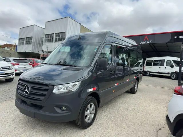 Carro Mercedes-Benz Sprinter 2026 417 (E6)