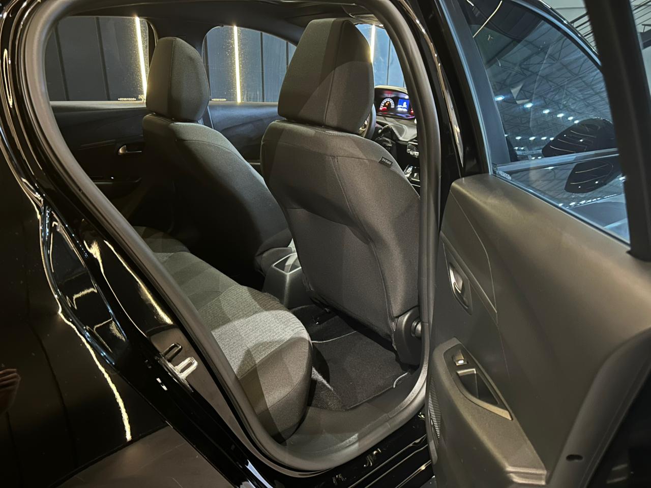 peugeot 208 style 1.0