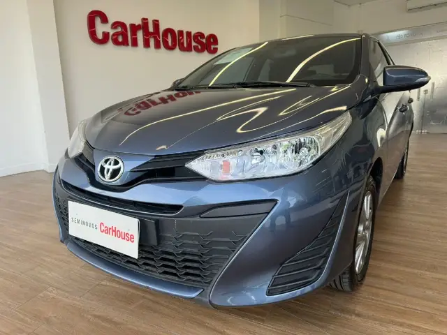 Carro Toyota Yaris Sedan 2022 1.5 XL Plus Connect CVT (Flex)