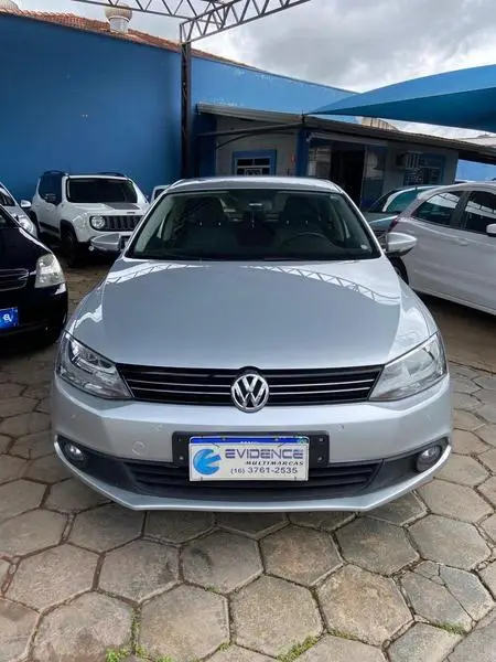 Carro Volkswagen Jetta 2012 2.0 Comfortline (Flex)