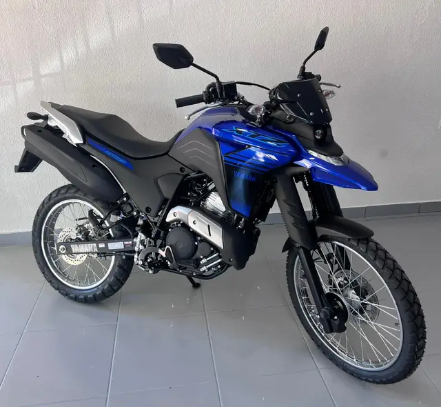Moto Yamaha XTZ 250 Lander 2026 Connected