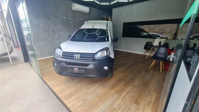 Carro Fiat Fiorino 2025 1.4 Endurance (Flex)