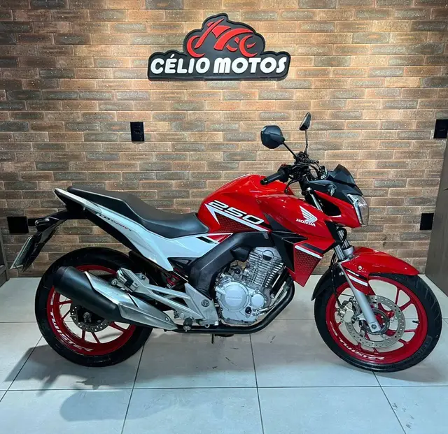 Moto Honda CB 250F Twister 2022 250F (ABS)