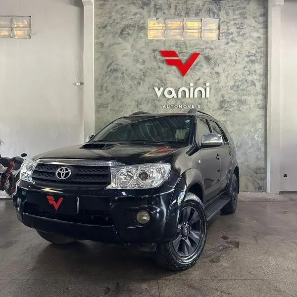 Carro Toyota Hilux SW4 2011 SRV 4x4 3.0 Turbo  (aut)