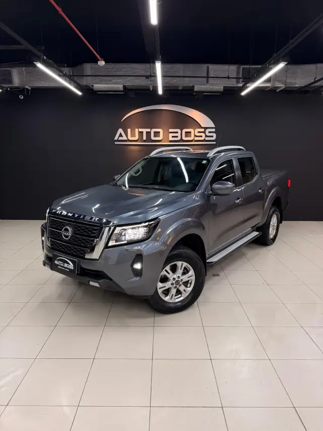 Carro Nissan Frontier 2025 XE 2.3 Turbo 4x4