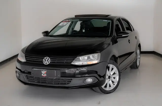Carro Volkswagen Jetta 2012 2.0 Comfortline (Flex)