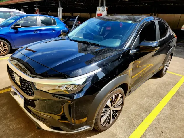 Carro Fiat Fastback 2025 Audace