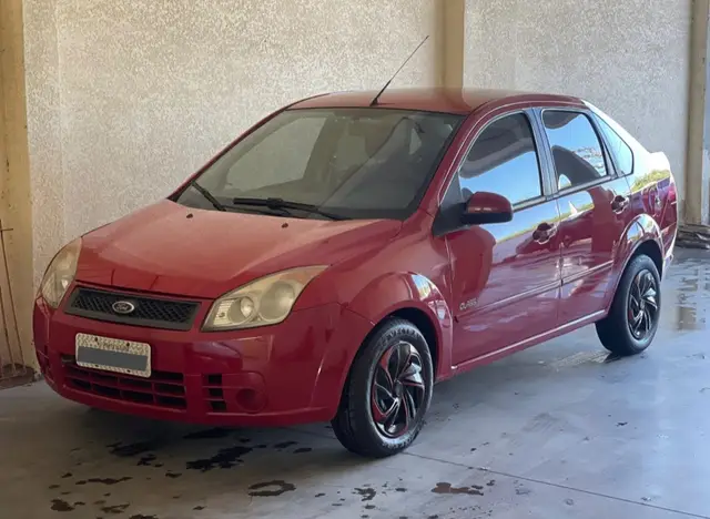 Carro Ford Fiesta Sedan 2009 1.0 (Flex)