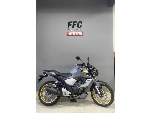 Moto Yamaha Fazer FZ15 2026 ABS