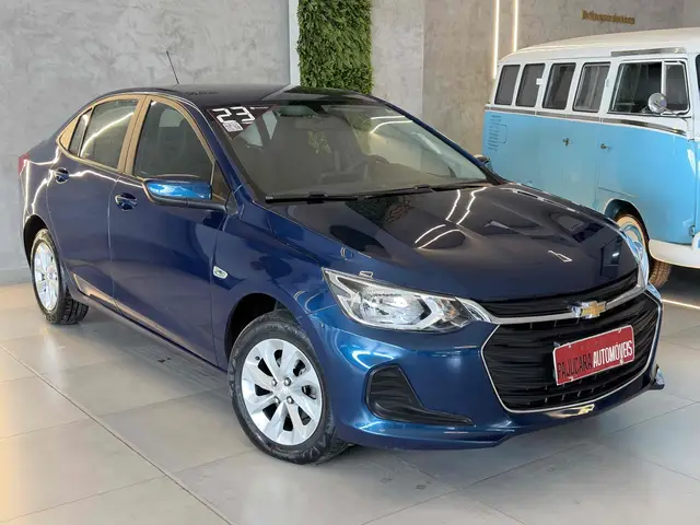 Carro Chevrolet Onix Plus 2023 LT 1.0