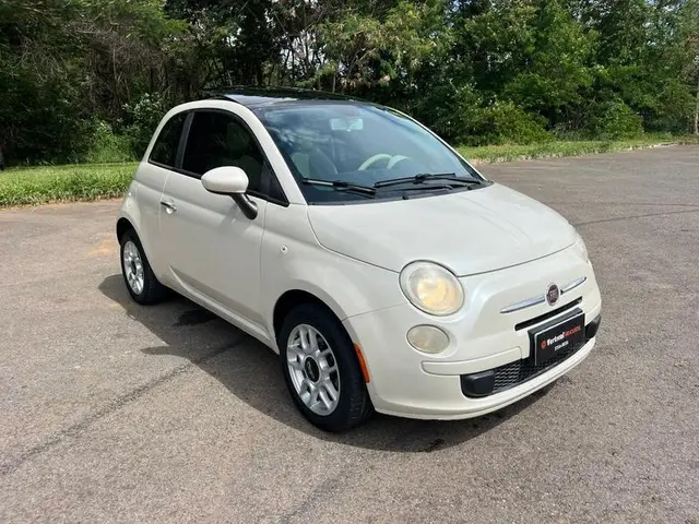 Carro Fiat 500 2013 Cabrio 1.4 16V