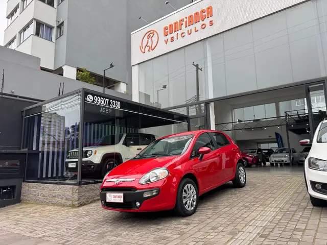 Carro Fiat Punto 2015 Attractive 1.4 (Flex)