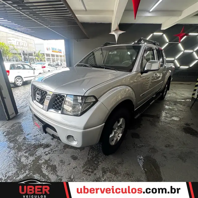 Carro Nissan Frontier 2012 LE Attack 2.5 4X4 (Cab.Dupla) (aut)
