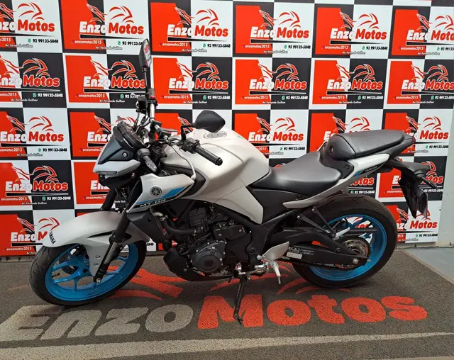 Moto Yamaha MT-03 2026 Connected