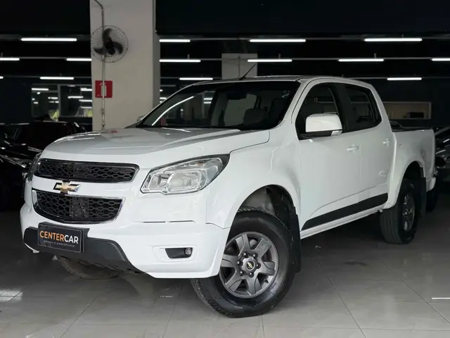 Carro Chevrolet S10 Cabine Dupla 2016 S10 2.4 Advantage (Cabine Dupla)