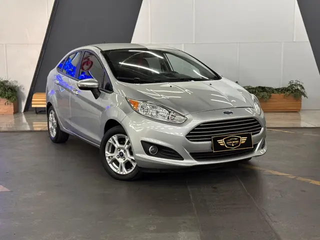 Carro Ford New Fiesta Hatch 2015 New Fiesta SE 1.6 16V PowerShift