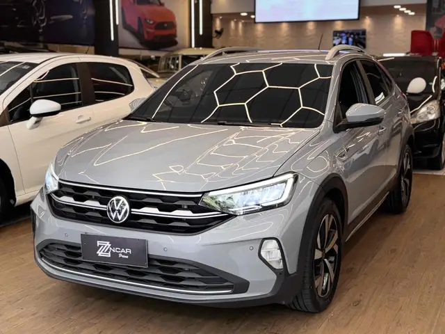 Carro Volkswagen Nivus 2024 Highline 200 TSI