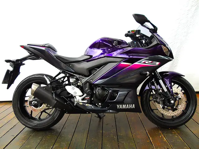 Moto Yamaha YZF R3 2024 ABS