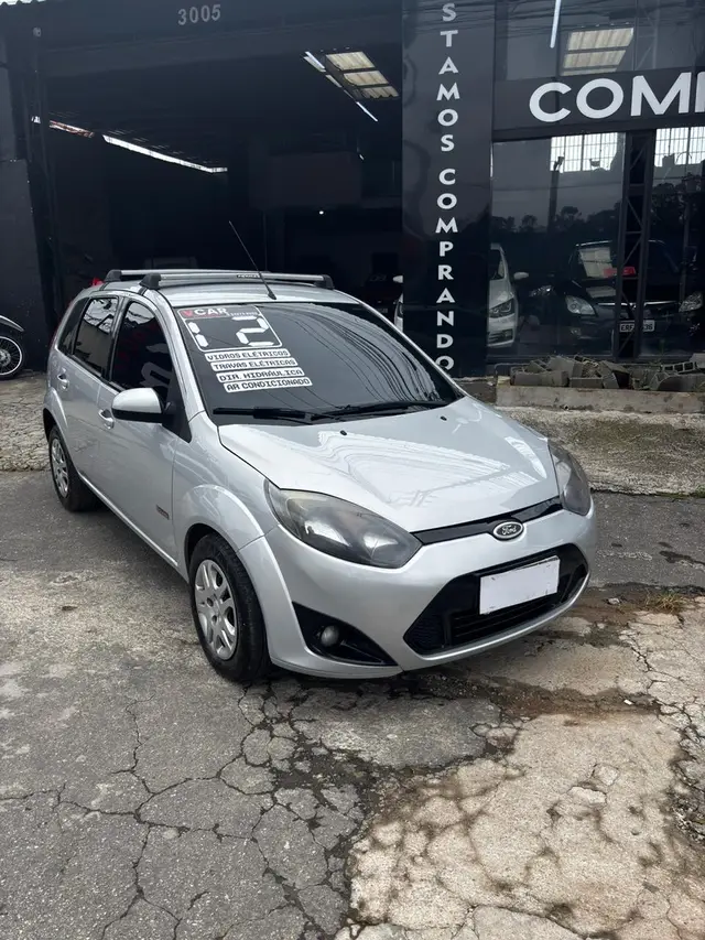 Carro Ford Fiesta Hatch 2012 1.6 (Flex)