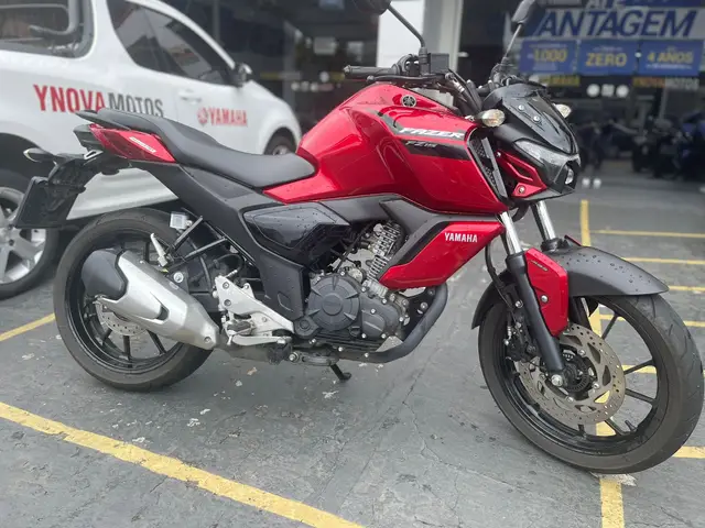 Moto Yamaha Fazer FZ15 2024 ABS