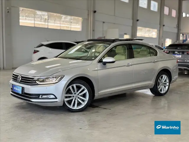 Carro Volkswagen Passat 2018 Highline 2.0 TSI DSG