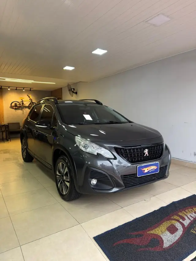 Carro Peugeot 2008 2022 Allure Pack 1.6