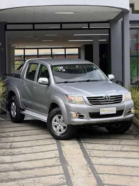 Carro Toyota Hilux Cabine Dupla 2015 Hilux 2.7 SRV CD 4x2 (Flex) (Aut)