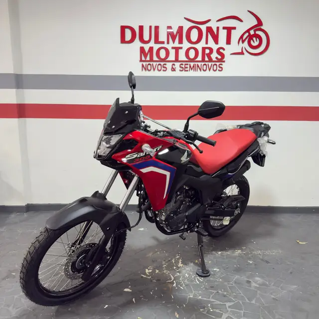 Moto Honda XRE Sahara 300 2026 Rally