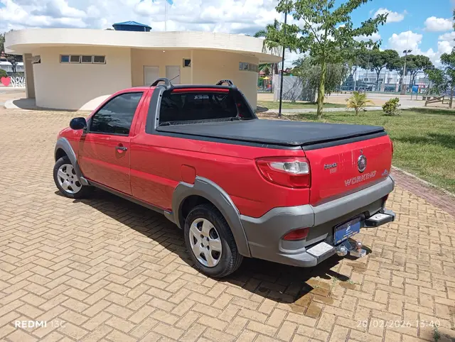 Carro Fiat Strada 2017 Hard Working 1.4 (Flex) (Cabine Simples)