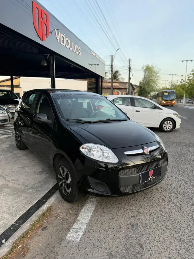 Carro Fiat Palio 2015 Attractive 1.0 Evo (Flex)