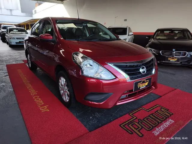 Carro Nissan Versa 2017 1.6 16V SV (Flex)
