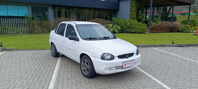 Carro Chevrolet Corsa Sedan 2003 1.6 MPFi (Aut)