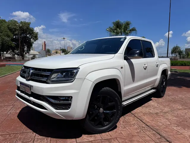 Carro Volkswagen Amarok 2021 Highline 3.0 CD 4x4 TDi (Aut) (Diesel)