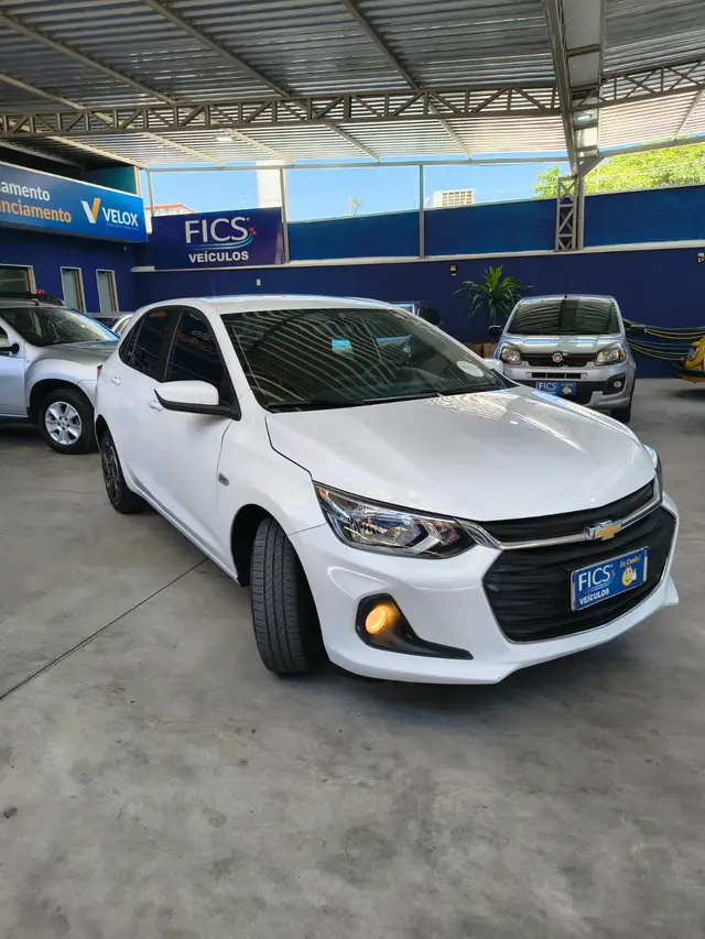 Carro Chevrolet Onix 2024 LT 1.0 Turbo