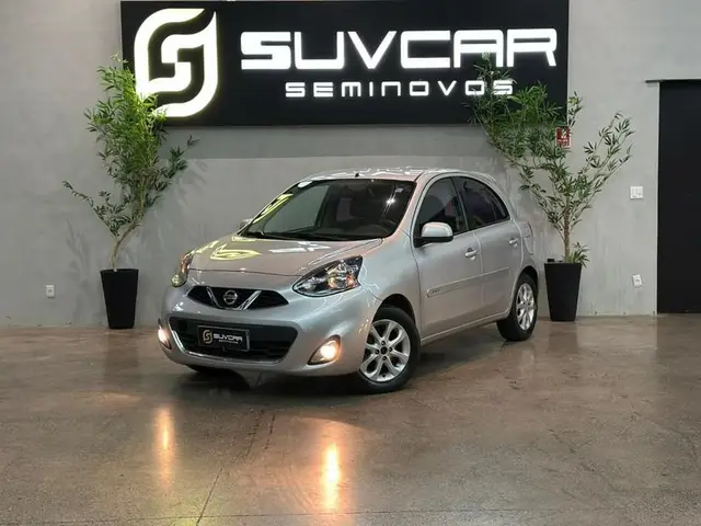 Carro Nissan March 2015 1.0 12V (Flex)