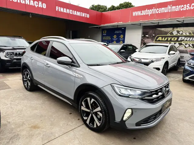 Carro Volkswagen Nivus 2024 Highline 200 TSI