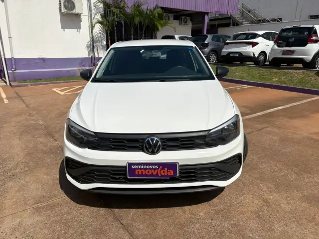 Carro Volkswagen Polo 2024 Track 1.0 Flex 12V 5p