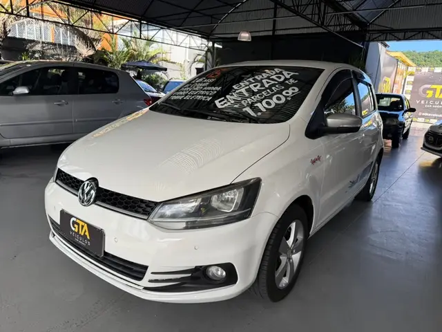 Carro Volkswagen Fox 2016 1.6 MSI Rock in Rio (Flex)