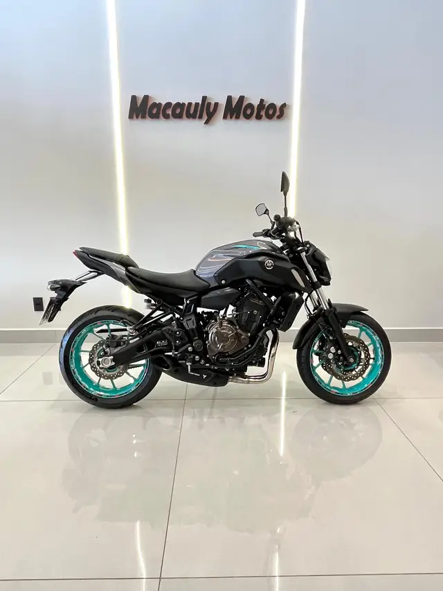 Moto Yamaha MT-07 2025 ABS