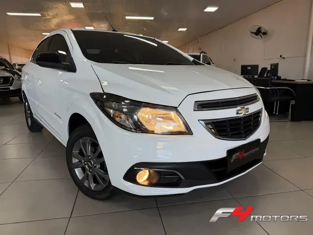 Carro Chevrolet Prisma 2016 1.4 Advantage SPE/4 (Aut)