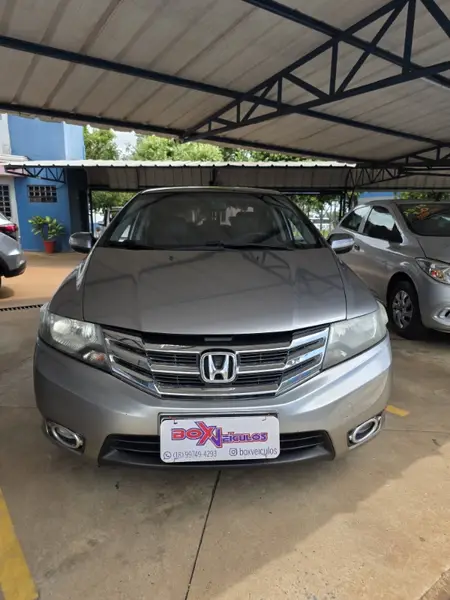 Carro Honda City 2013 EX 1.5 16V (flex)