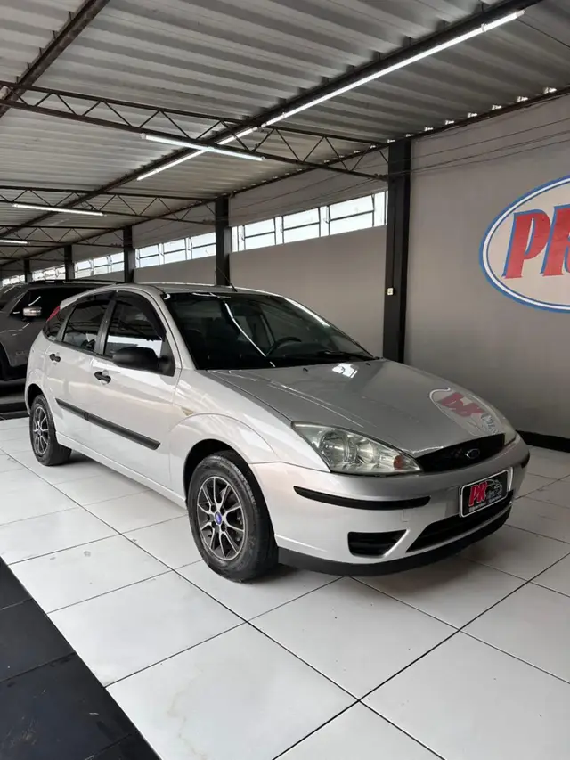 Carro Ford Focus Hatch 2008 GL 1.6 8V