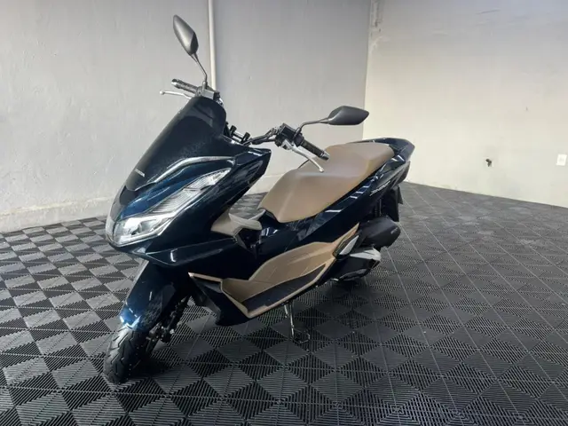 Moto Honda PCX 160 2025 DLX ABS