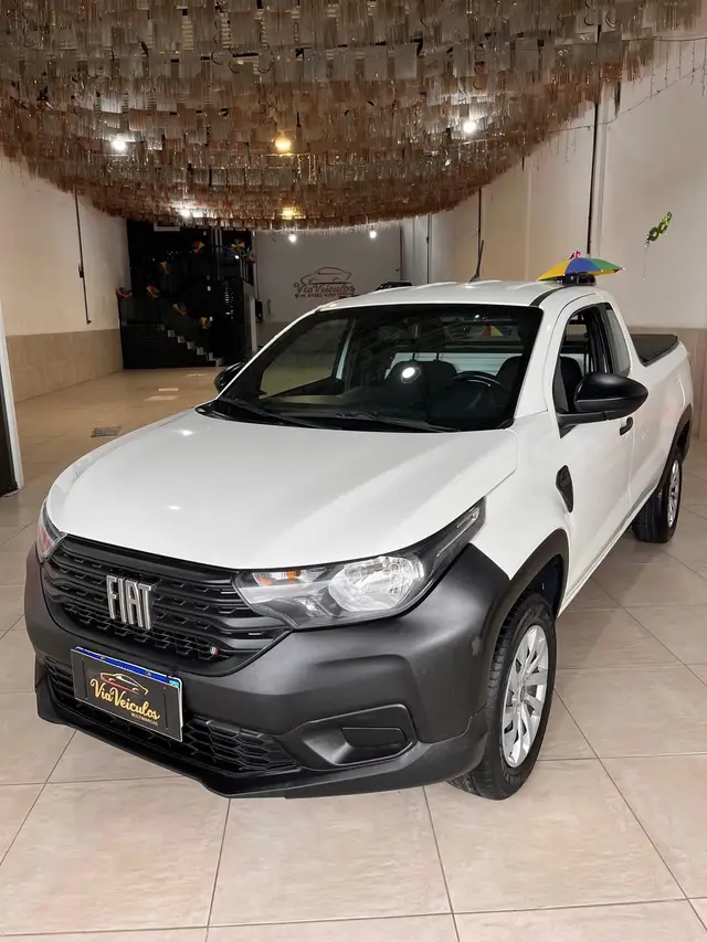Carro Fiat Strada 2023 Freedom 1.3 CS Plus (Flex)