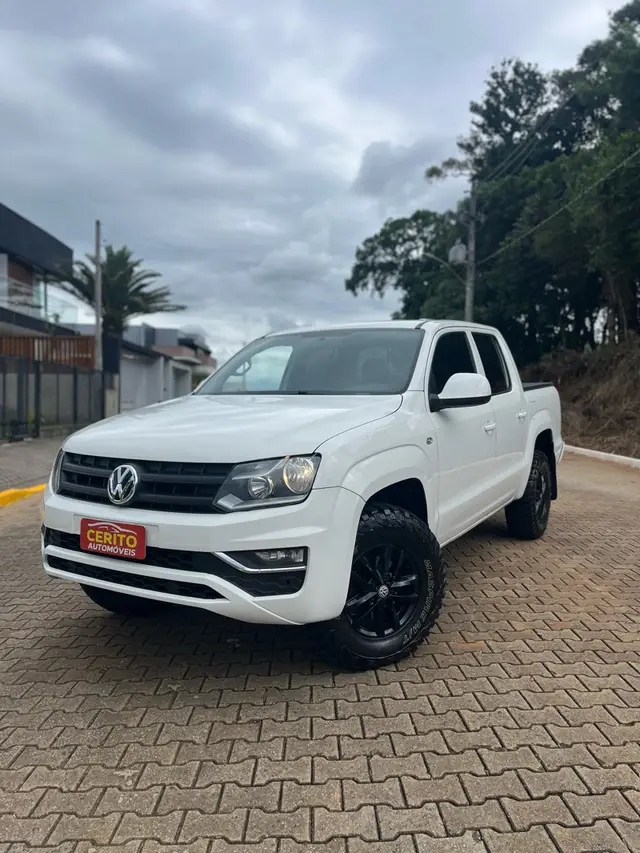 Carro Volkswagen Amarok 2018 2.0 SE 4x4 TDi (Cab Dupla)