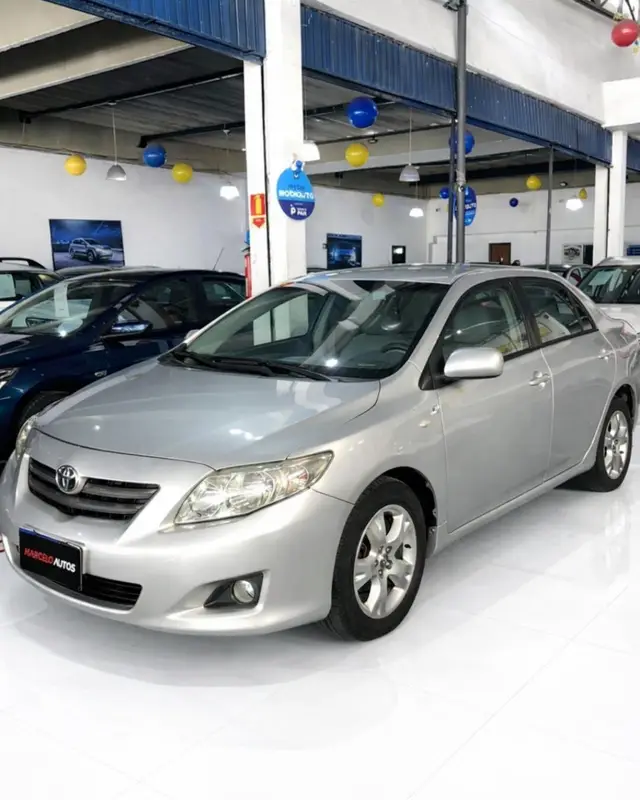 Carro Toyota Corolla 2011 Sedan GLi 1.8 16V (flex) (aut)